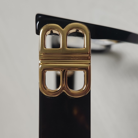 Balenciaga Frame - Picture 6 of 7